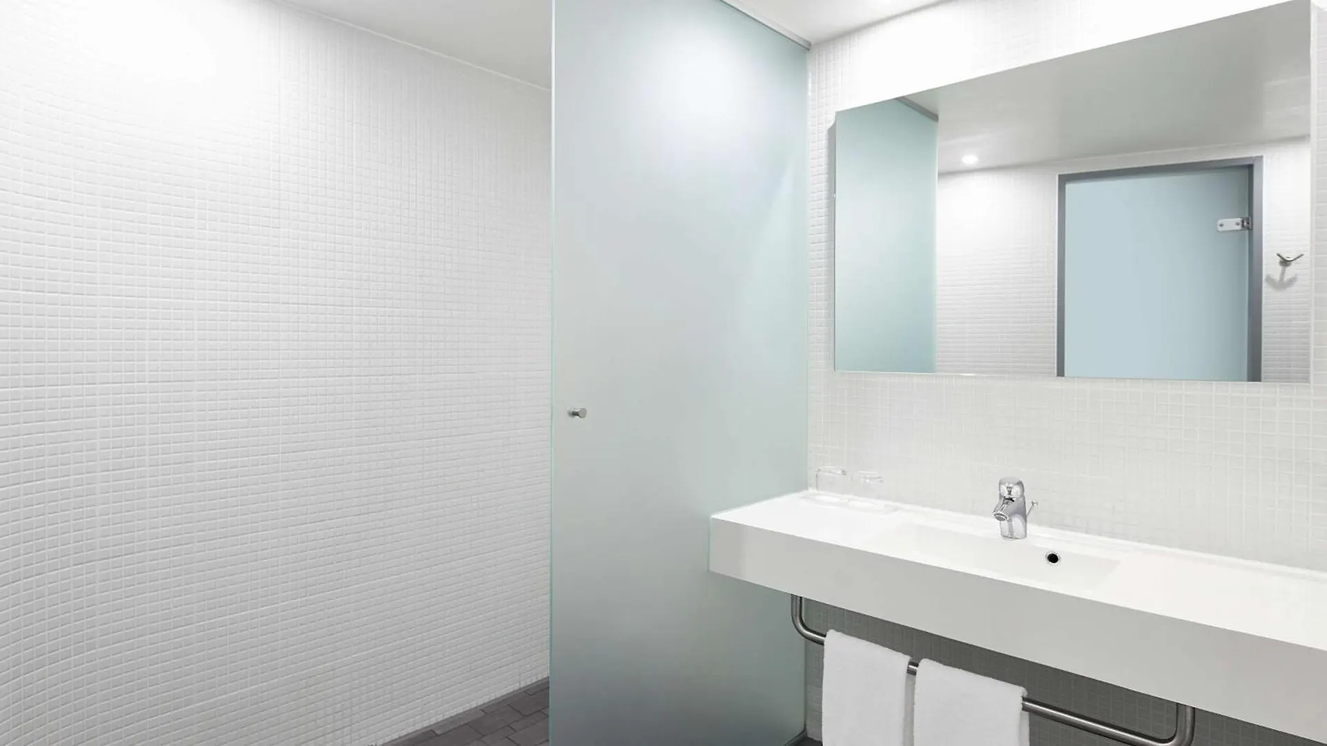 Park Plaza Amsterdam Airport Hotel Lijnden 4*,